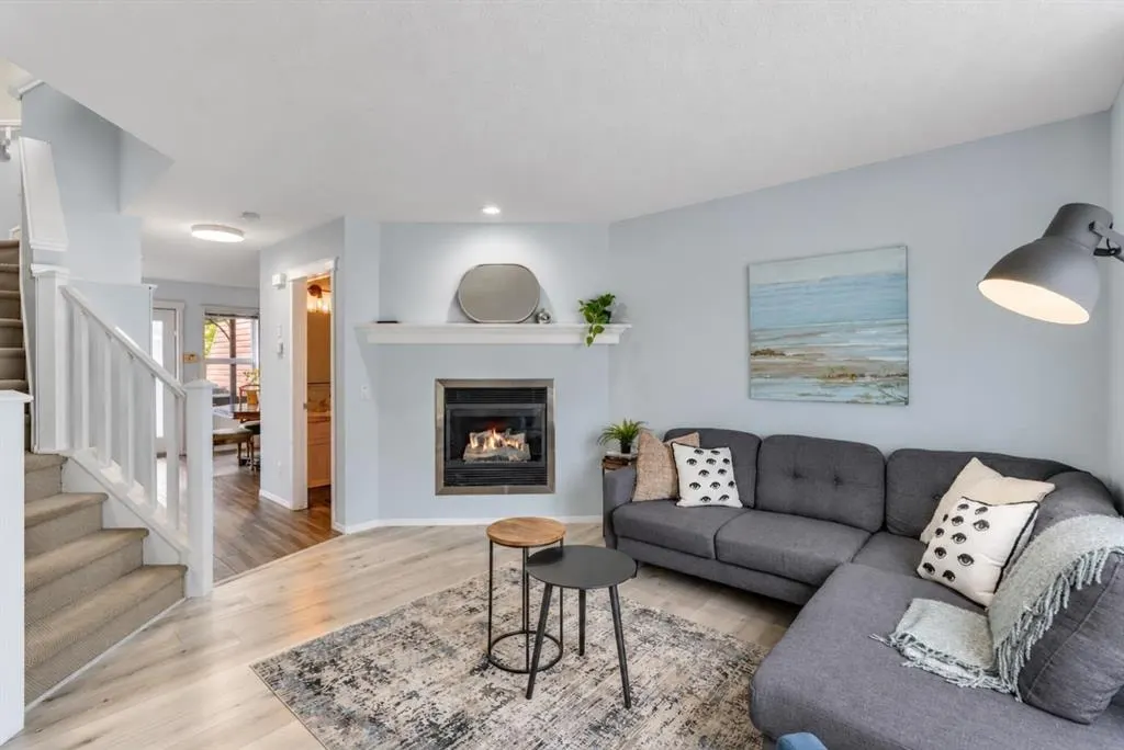 15 Eversyde Heath SW — photo 2