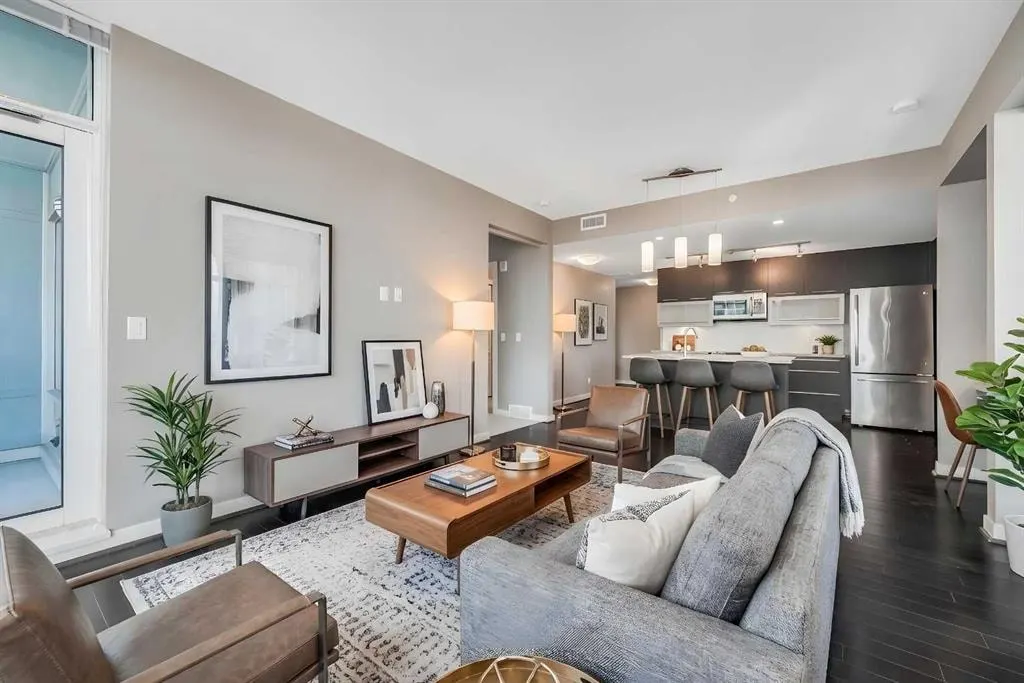 215 13 Avenue SW #2001 — photo 3