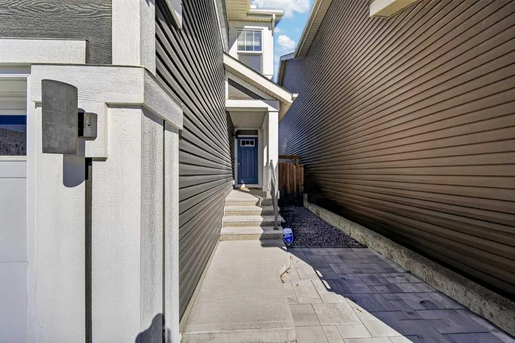 119 Seton Rise SE — photo 2