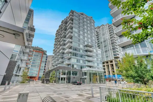 108 Waterfront Court SW #908