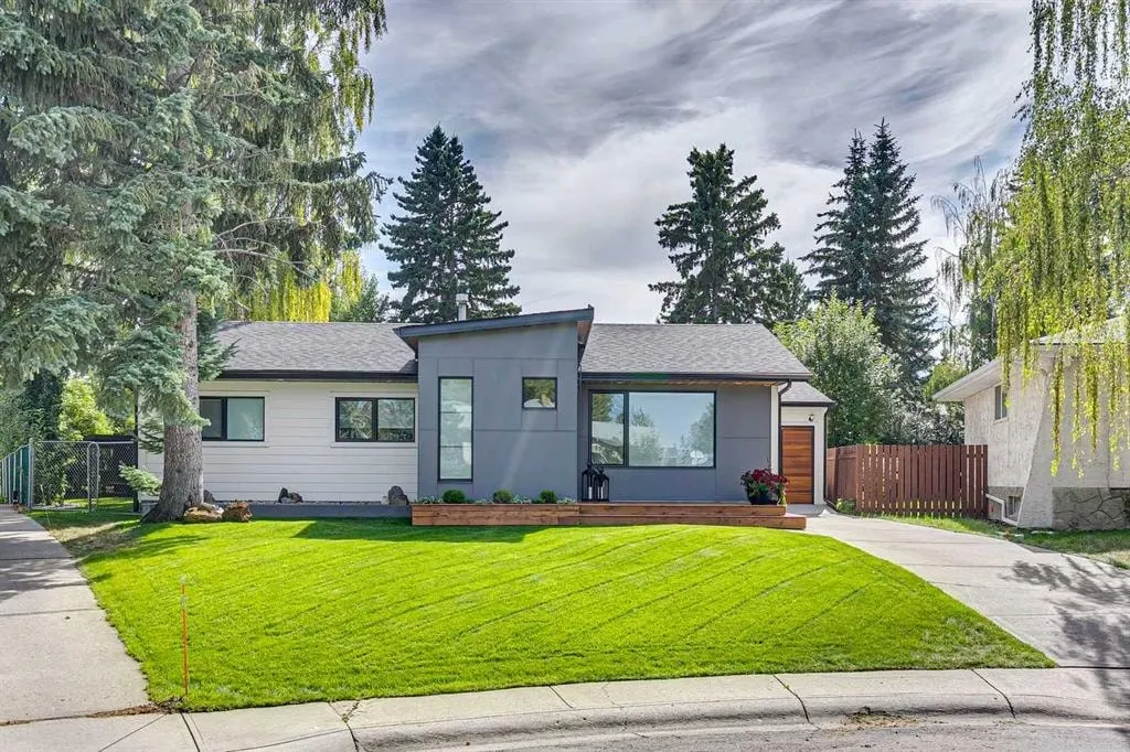 320 Braniff Place SW — photo 2