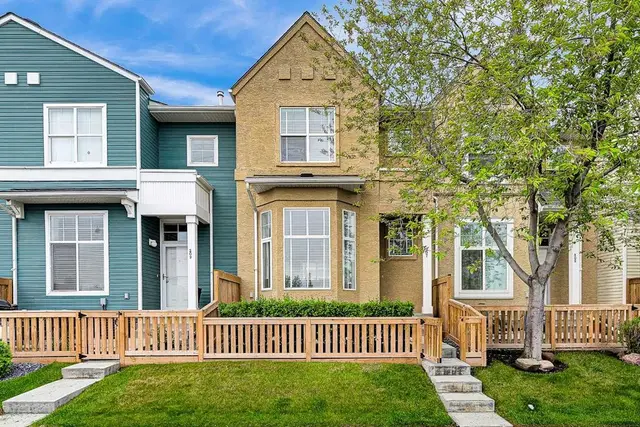 207 Mckenzie Towne Gate SE