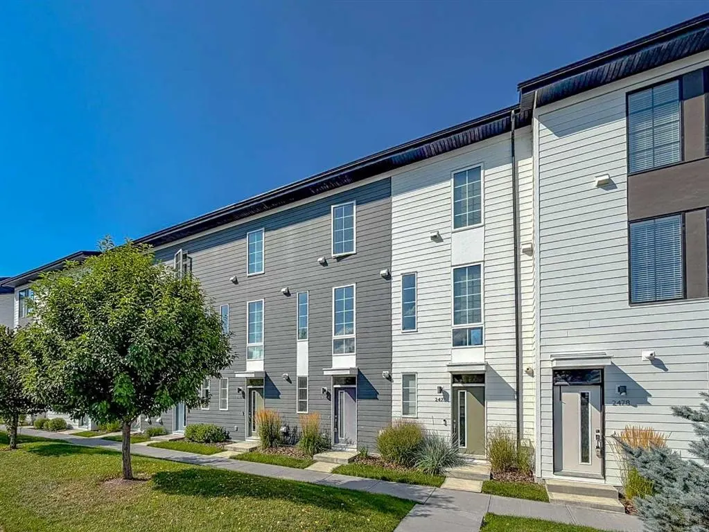 2474 210 Avenue SE — photo 1