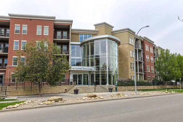 11811 Lake Fraser Drive SE #1305
