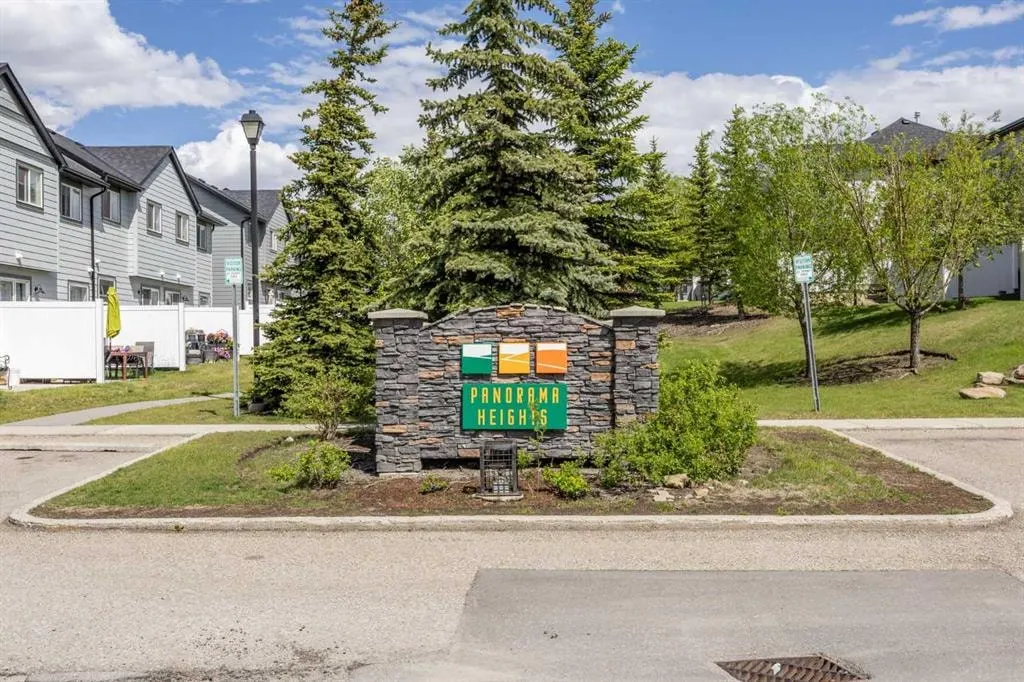 27 Panatella Villas NW — photo 2
