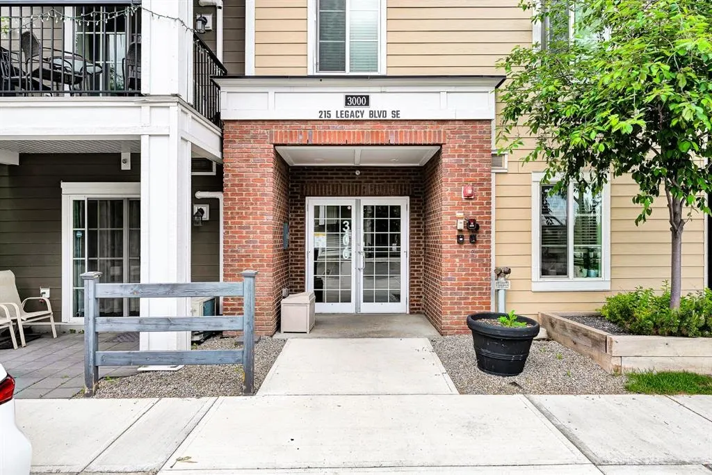 215 Legacy Boulevard SE #3305 — photo 1