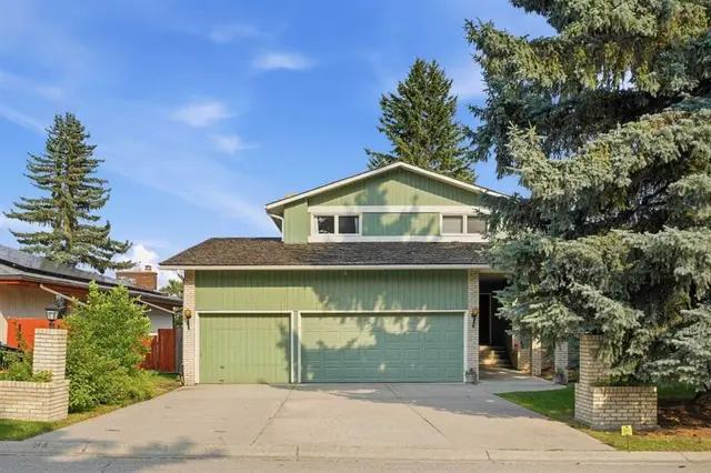 336 Pump Hill Crescent SW