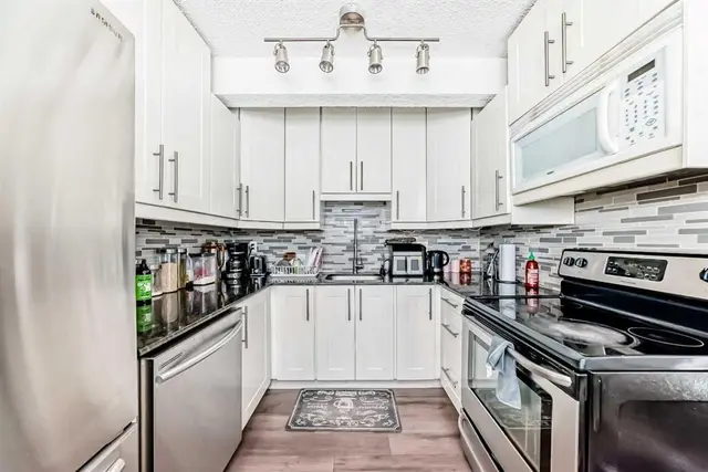 5520 1 Avenue SE #57